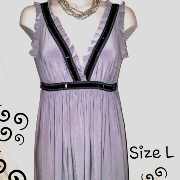 GRAY DRESS - Picture 9 of 9